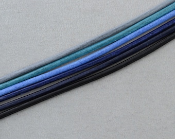 Lederband ca. 2mm Ø  in blauen Farben, 925 Silber Verschluss