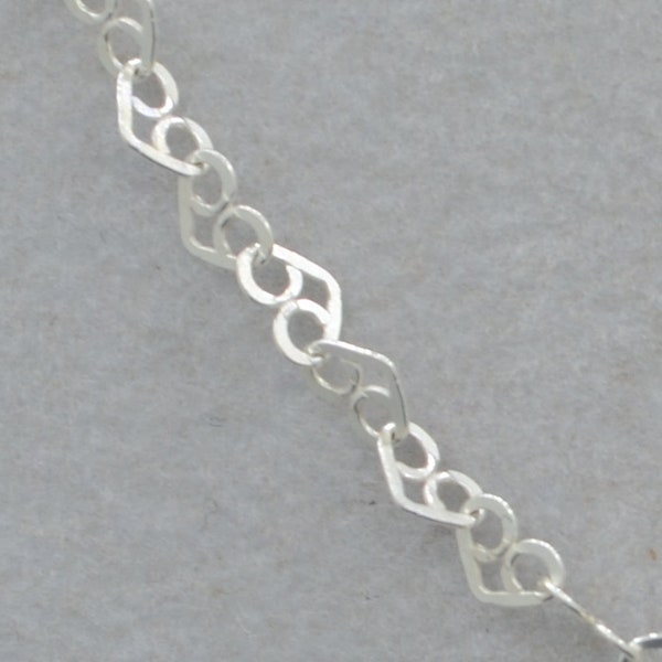 Kleine, verschnörkelte Herzkette aus 925/-Silber