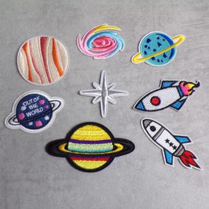 Rakete Weltraum Planet Patch  gestickt zum Aufbügeln Applikation  oder einzeln stern Planeten