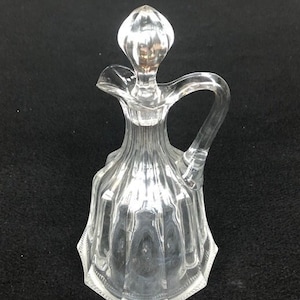 Heisey Glass Vintage EAPG Cruet Peerless 300 Line