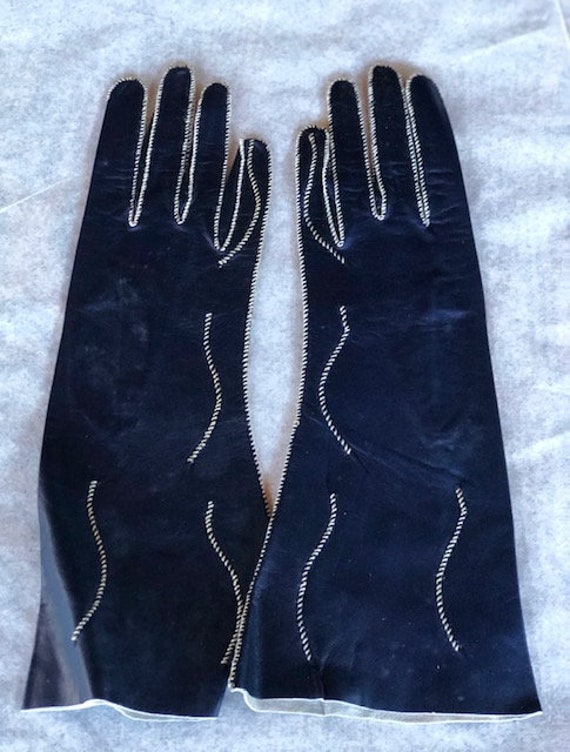 Vintage Navy / Very Dark Blue Kid Leather Gloves … - image 1