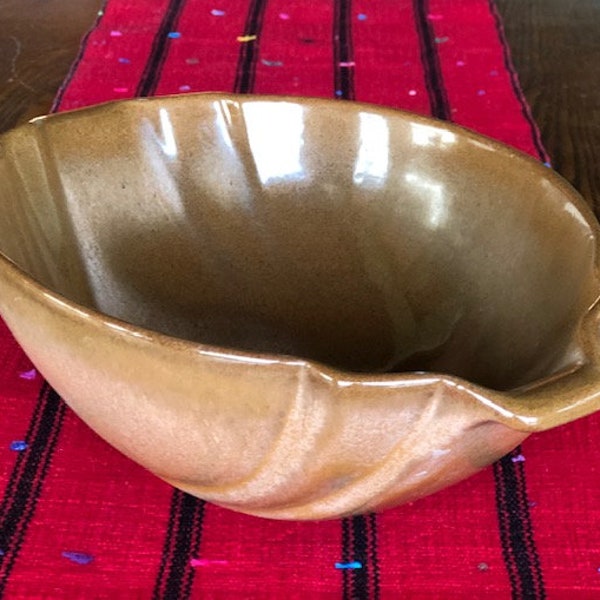 Vintage Frankoma Pottery Lazy Bones Bowl No. 201 / Brown Satin Rutile Glaze 1960s