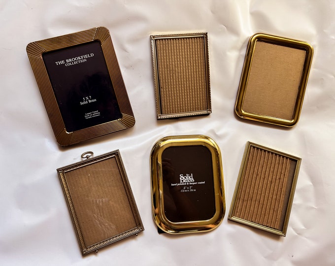 Gold 5x7 Photo Frame, Vintage Gold Frame, 5x7 Photo Frame, Gold Photo Frame, Brass Photo Frame