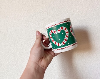 Green Christmas Mug, Candy Cane Mug, Vintage Christmas Mug, Candy Cane Heart Mug, 90s Christmas Mug, Retro Christmas Mug, Candy Cane Decor