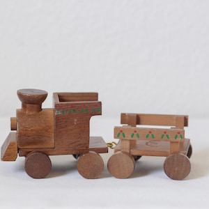 Little Wooden Christmas Train, Vintage Christmas Train, Tiny Wooden Train, Retro Wooden Train, Holiday Train, Red and Green Train
