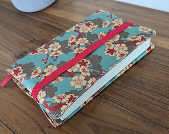 Pocket format book cover, large format, mangas, adjustable in organic red cherry blossom fabric, bookmark book protector