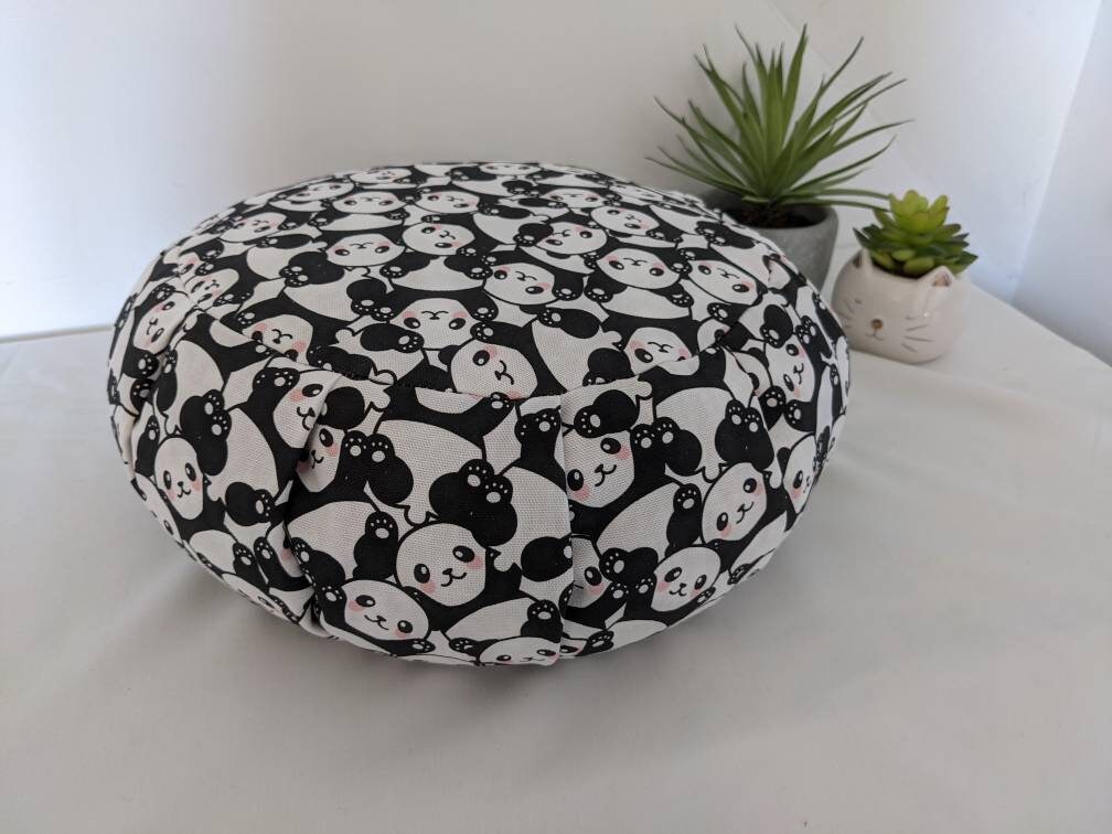 Coussin de Méditation Éthique Rond Haut ou Zafu Original en Coton Bio Noir et Blanc Unique Pandas Ba