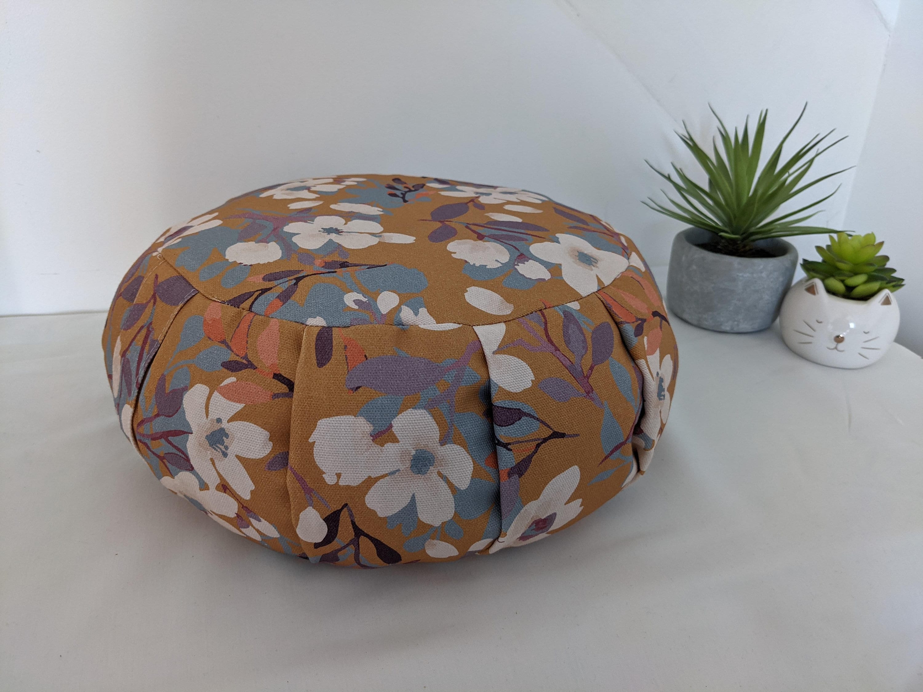 Zafu ou Coussin de Méditation Rond Haut en Coton Écologique Bio Fabrication Artisanale France, Cadea