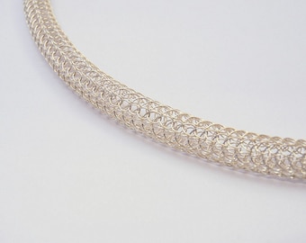 Handmade knitting necklace made of silver