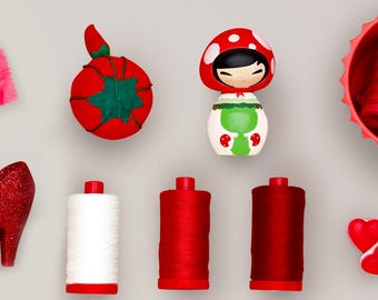 Nić do haftu Aurifil o grubości 12 – naturalna biel #2021