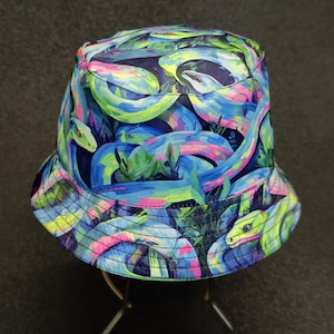 UV active panama Acid Serpents - Psychedelic hat - Psy art blacklight active - Festival wear - Party outfit - Trippy clothes
