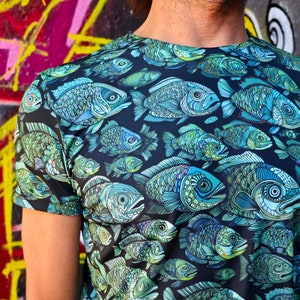 T-Shirt Size M Unisex - Blacklight UV active shirt Fishes - Psychedelic art - Festival party clothes - Trance rave goa trippy wear