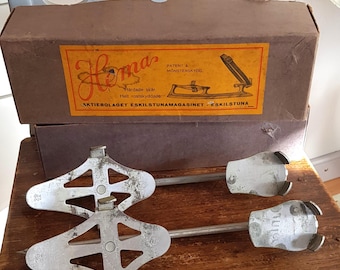 Oude Zweedse schaatsen om eronder vast te maken