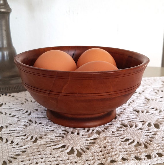 Antike kleine Holzschale