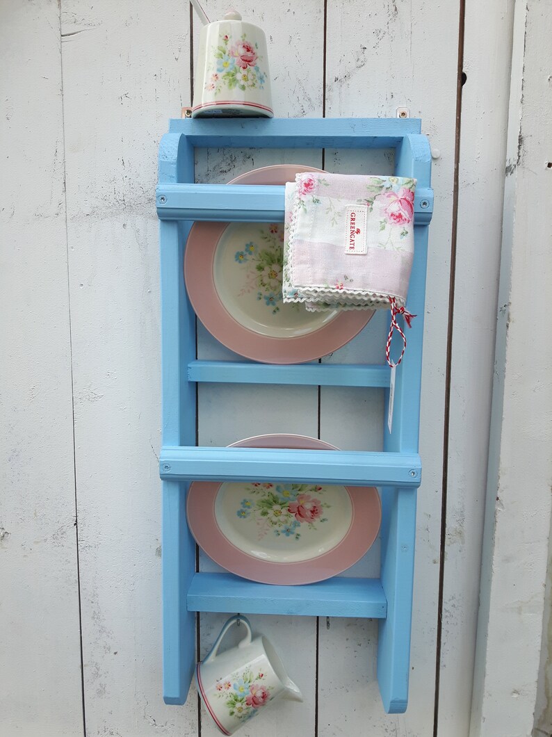 Tellerregal Im Shabby Stil Hellblau