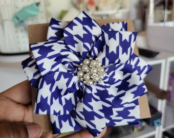 Blue and White Houndstooth Flower Brooch