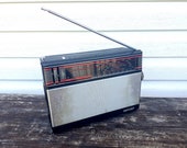 Vintage soviet radio receiver VEF317 1986 - Russian radio - Portable soviet transistor radio