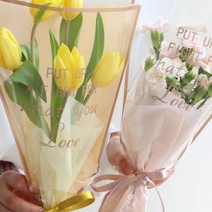 Blumenstraußbeutel – 50 Stück, 28 x 9 cm, transparente Verpackungsbeutel mit goldenem Schriftzug – Blumen-Geschenkverpackung für Hochzeiten, Veranstaltungen und Geschenke