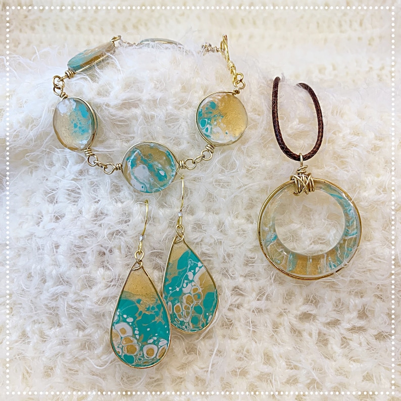 Earrings,Bracelet and Pendent Set Hand Painted Turquoise Gold and White with Brass