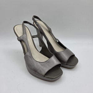 Nine West Kickoff Womens Pewter Leather Peep Toe Slingback Platform Heels 7M