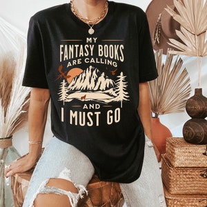 MY FANTASY BOOKS Bookish T-Shirt