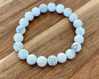 8mm Howlite Crystal Bracelet: Women's Beaded Stretch Jewelry