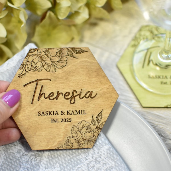 wooden personalized coaster, place cards wood, Dessous de verre en Bois, Marque-place Mariage champêtre, Platzschild Holz, Untersetzer Holz