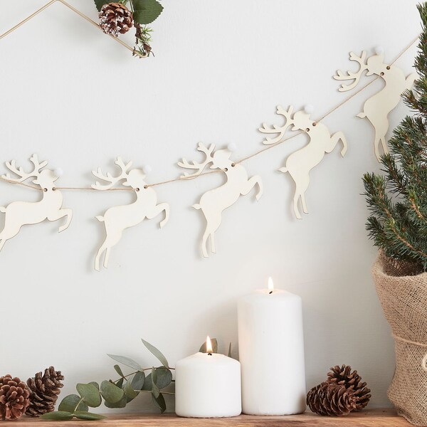 Wooden Christmas Reindeer Bunting | Fireplace Bunting Decoration | Rustic Christmas Bunting | Festive Bunting | Scandi Xmas Decor