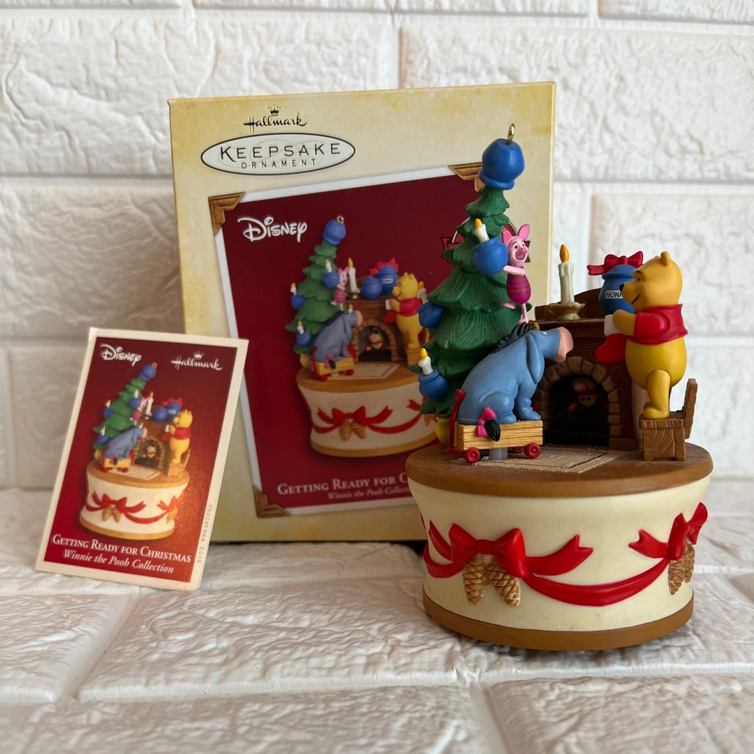 Hallmark Disney Winnie the Pooh Christmas Ornaments, Winnie the Pooh