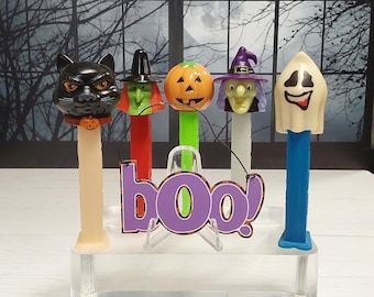 Vintage PEZ Dispenser Lot - SA173 -  6 Items in Lot - Two Witches, Pumpkin, Cat, Ghost, Candy Dispensers, Boo Sign,   Nostalgic Halloween