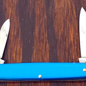 Ulster Knife Made in USA 2 Blade Pen Smooth Blue Aluminum Handles Vintage