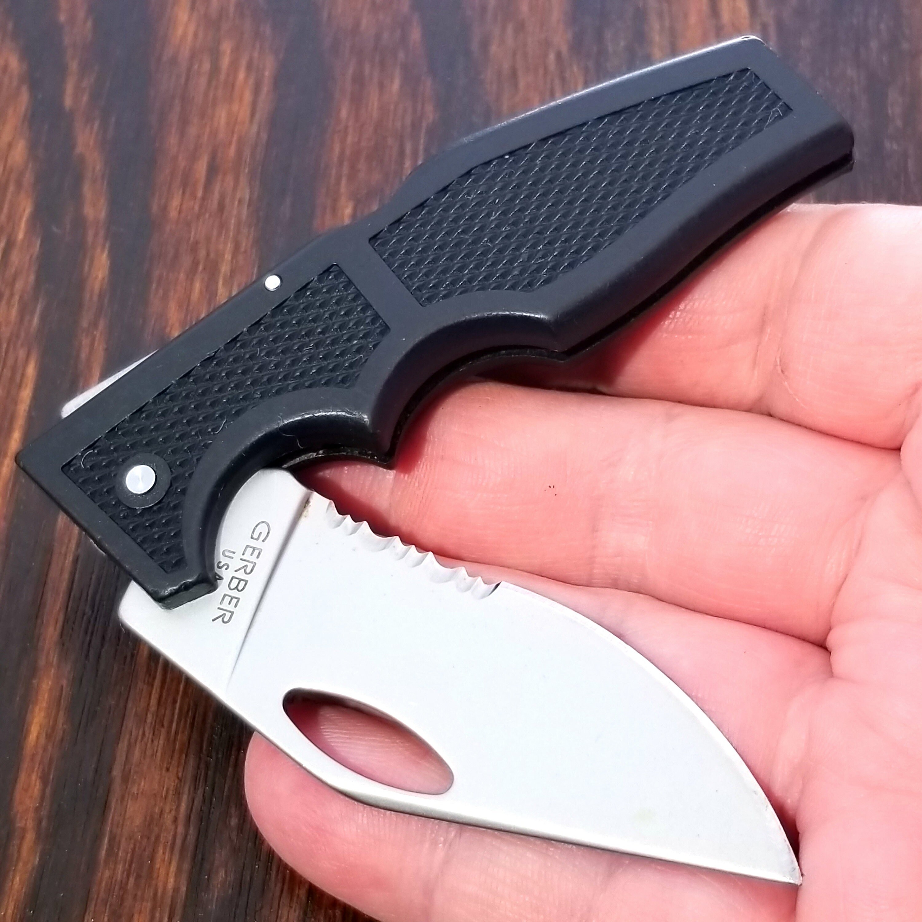 ガーバーナイフ[GERBER]C325 その他 | endageism.com