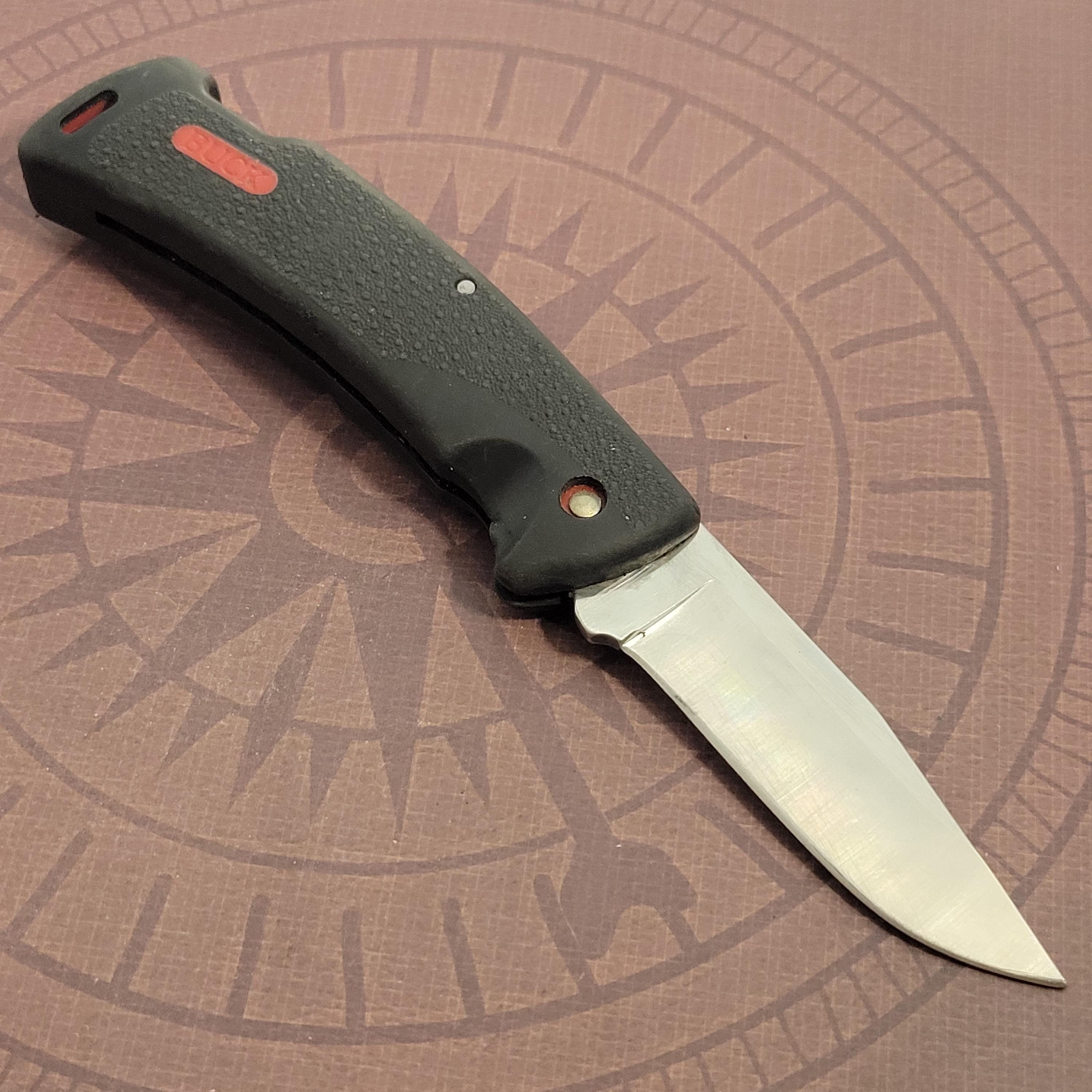 Buck Knife Made in USA 2001 Model 450 Lockback Black Rubber 