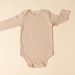 Organic Cotton baby Bodysuit - Ribbed Cotton Baby Romper with Long Sleeve for Newborn, Boy and Girl- Baby Shower Gift - Gender Neutral Baby