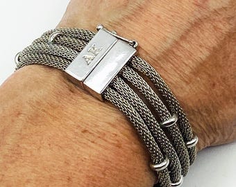 Sleek ANN KLEIN Four Strand Mesh Bracelet Magnetic Clasp
