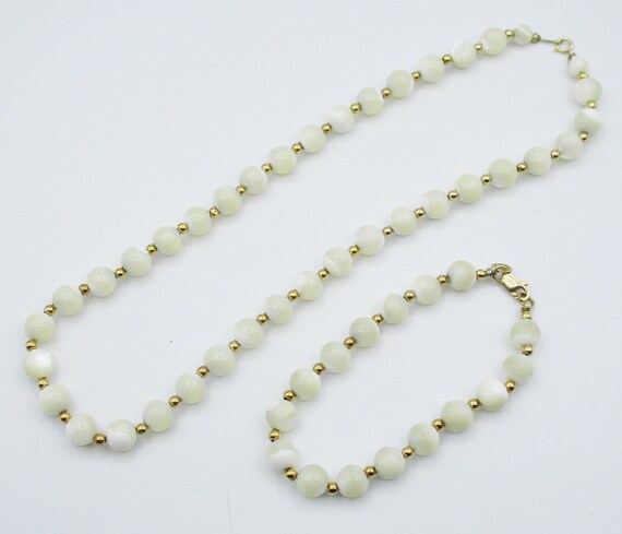 Rare, Mother-of-Pearl Bead Necklace and Bracelet … - image 3