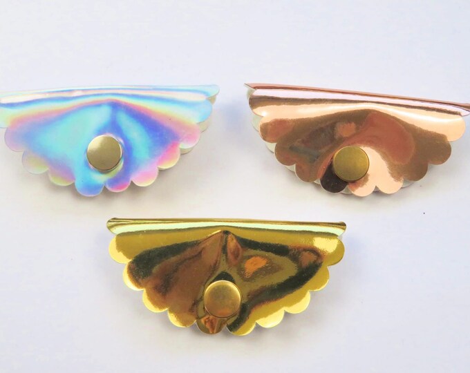 Headphone Organizer | Earbud organisation | Metalic Faux Leather