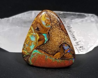 Australian Yowah Conglomerate Opal * 22.97 x 21.27 x 7.00mm * Triangular boulder opal cab * Video * MYO16B16