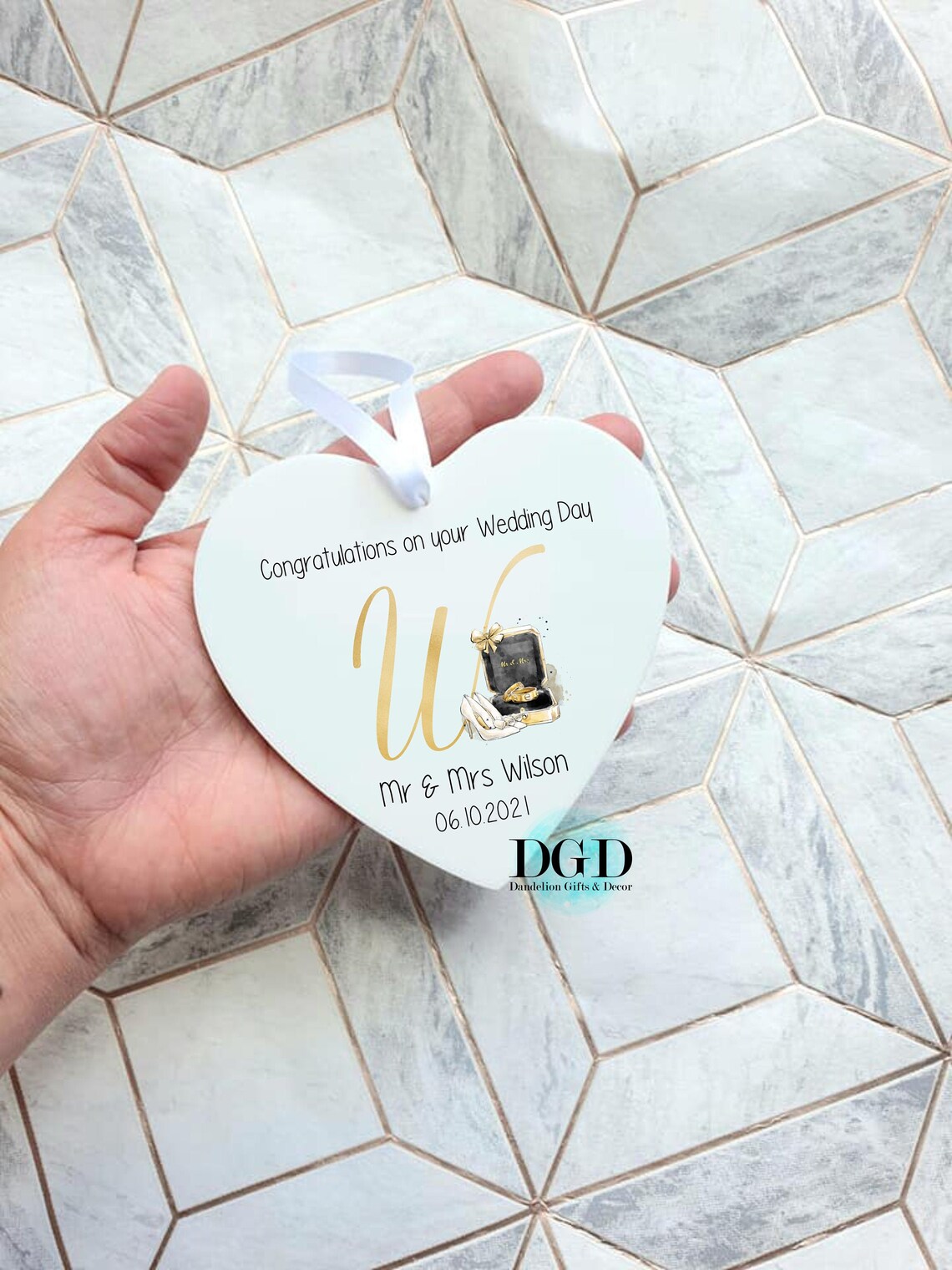 Personalised Wedding Gift. Mr & Mrs Wedding Gift. Wedding | Etsy