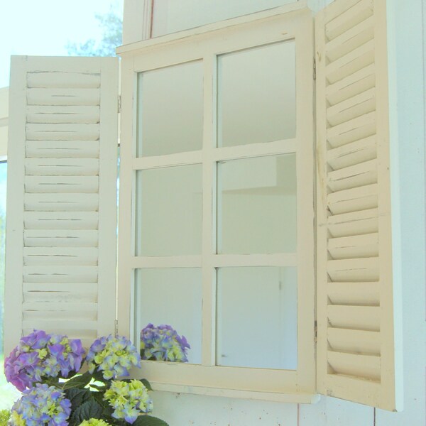 Landhaus Spiegel, Wandspiegel BILLUND mit Fensterläden im Shabby Chic