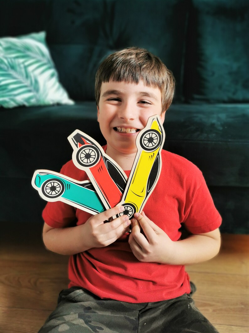 Montessori Children's Wall Shelf, Display Bookcase With Graphics of a