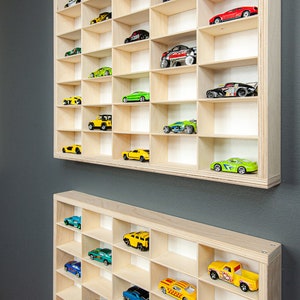 Plank voor Lego DUPLO figuren / Display voor PLAYMOBIL collecties / Houten plank voor kleine poppen / Garage voor lego auto's 45 stuks. afbeelding 6
