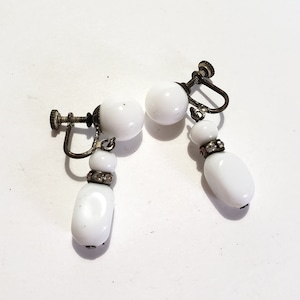 Art Deco White Milk Glass and Clear Rhinestone Spacer Dangle Drop Screw Back Earrings