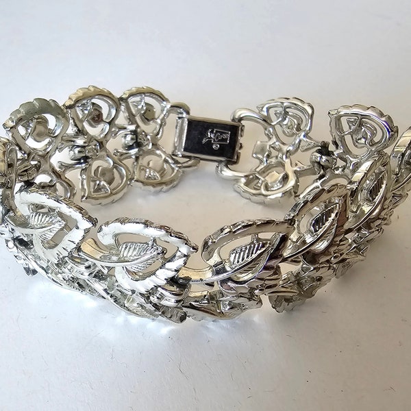 Silver Coro Leaf Bracelet
