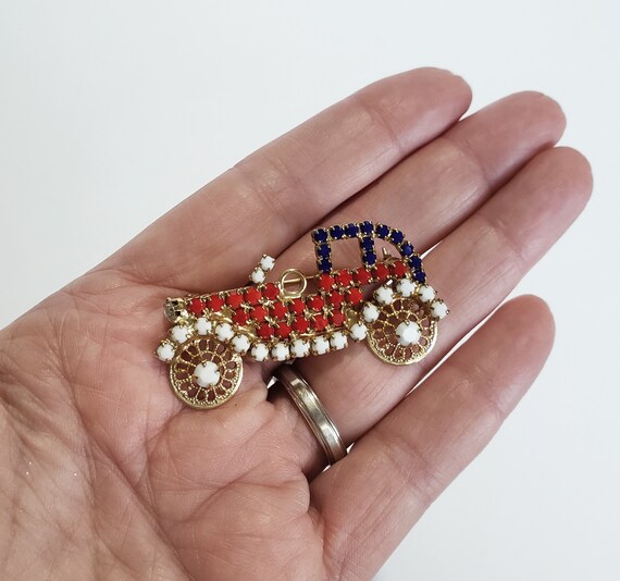 Red White and Blue Rhinestone Patriotic Car Automobile Brooch Pin View 2