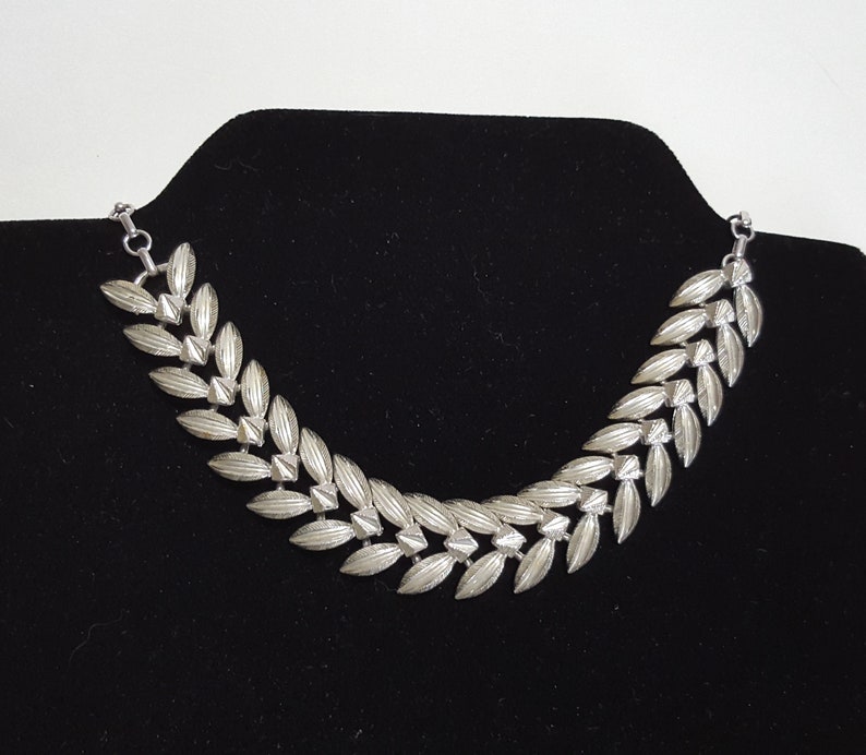 Vintage Coro Silver Leaf Choker Necklace