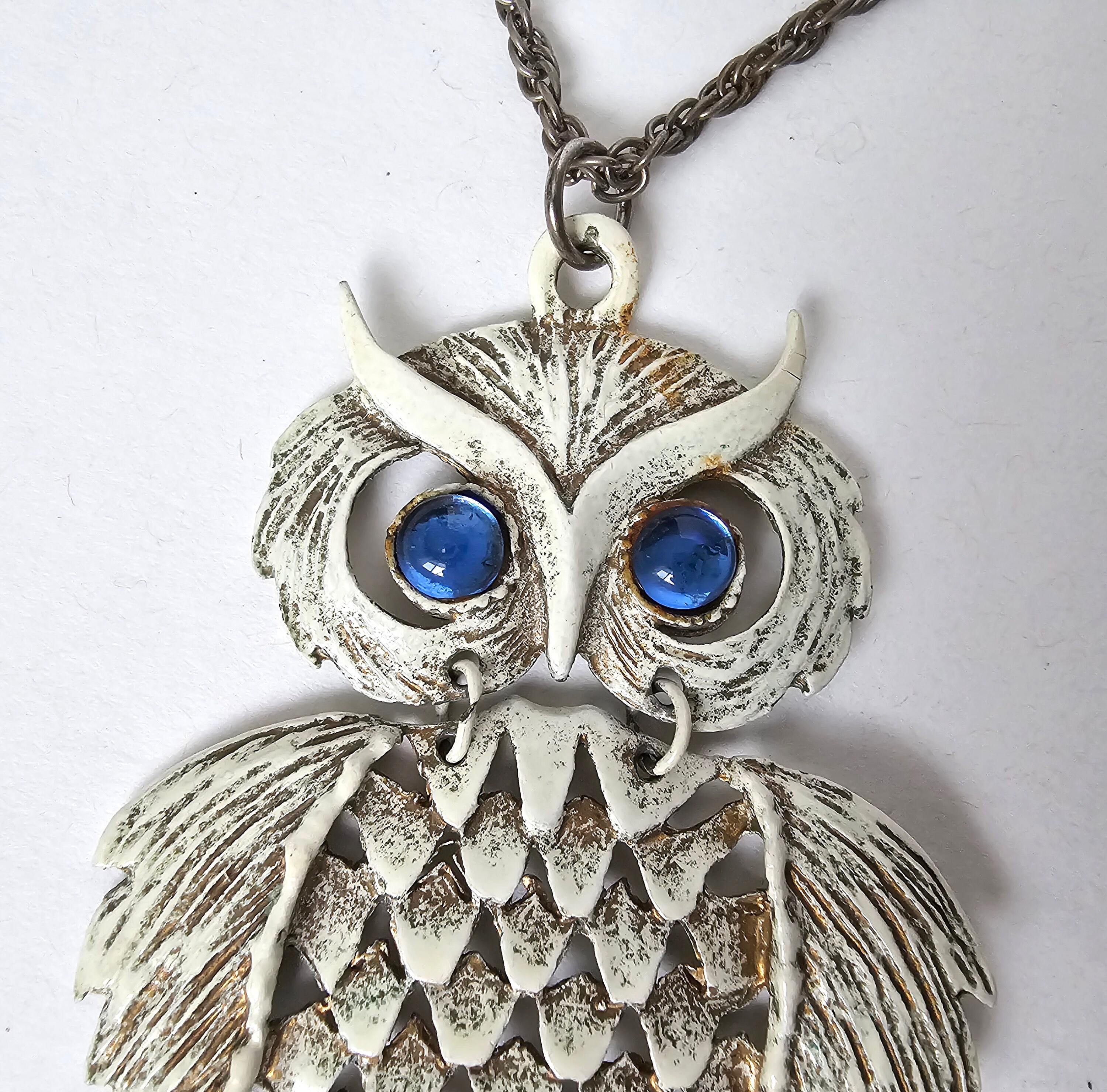 Gold owl pendant discount