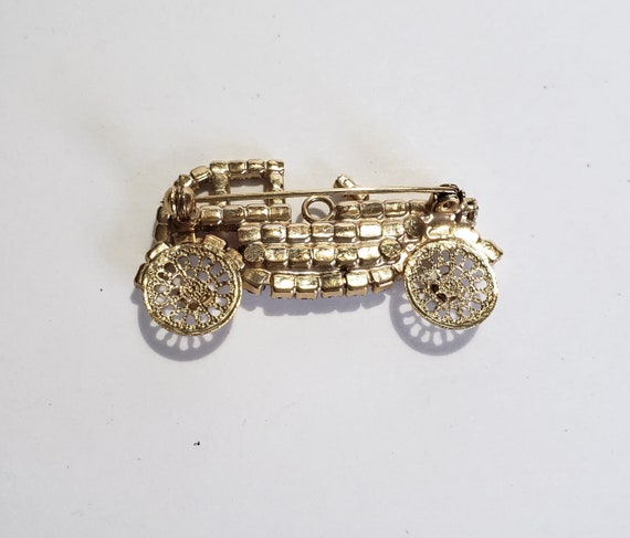 Red White and Blue Rhinestone Patriotic Car Automobile Brooch Pin View 5