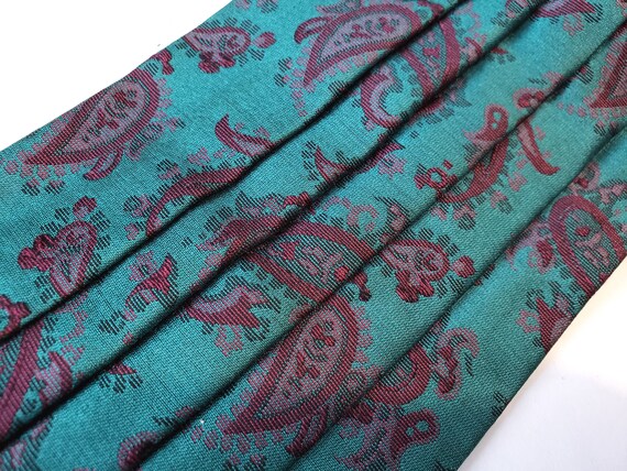 Silk Paisley Cummerbund and Bowtie Set // Green P… - image 3