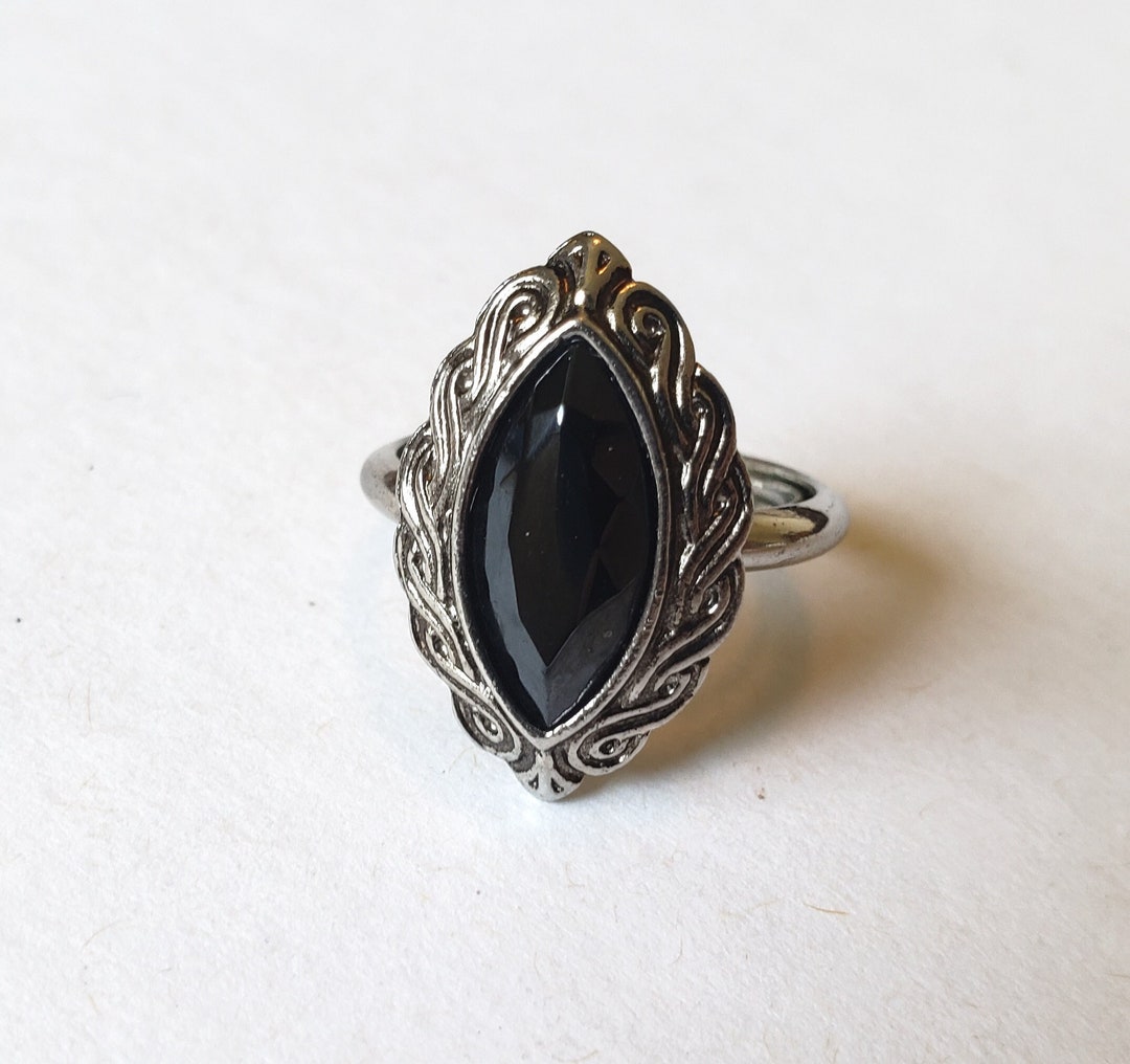 Avon Adjustable Ring With Black Glass Stone - Etsy